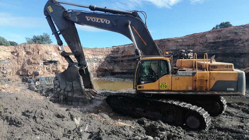 cleaning the pillar coal